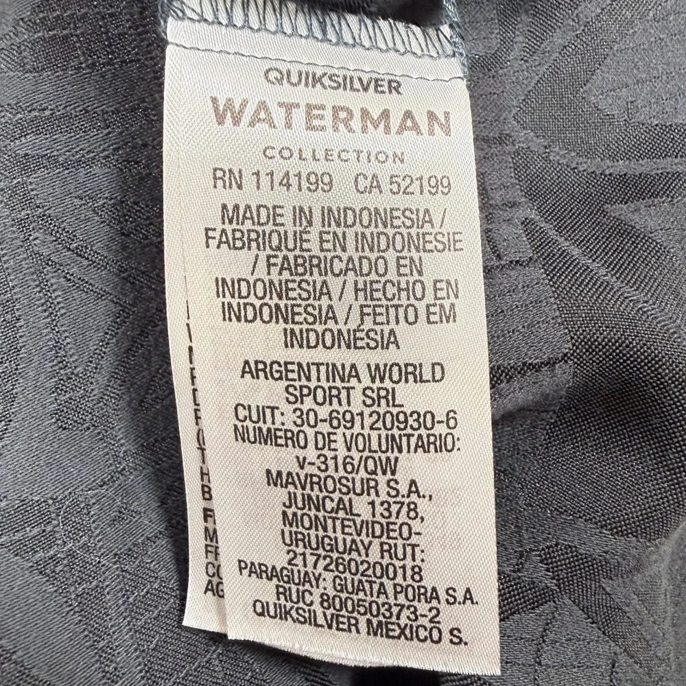 Quiksilver Waterman Aganoa Bay Shirt Mens XXL EUC Black Tribal Camp Short Sleeve - Picture 9 of 11